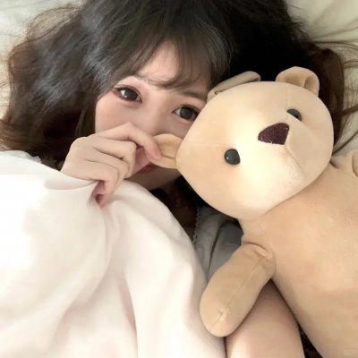 怕羞的黄莺